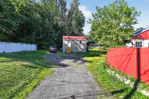38 Towle St, Auburn, ME 04210 - Photo 24