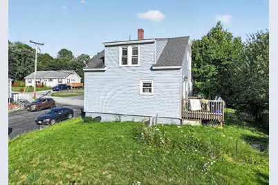 38 Towle Street, Auburn, ME 04210 - Photo 8
