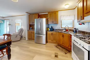 6 Tirrell Ave, Mechanic Falls, ME 04256 - Photo 4