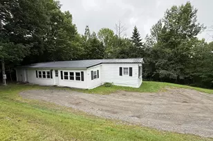 60 High St, Guilford, ME 04443 - Photo 4