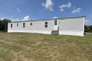 722 Hinckley Rd, Clinton, ME 04927 - Photo 28