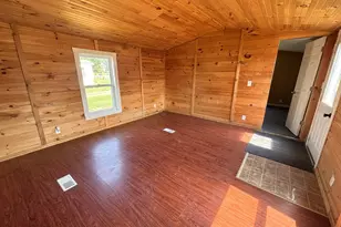 722 Hinckley Rd, Clinton, ME 04927 - Photo 8