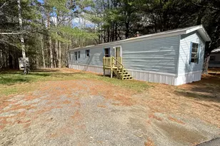29 Mri Dr, Skowhegan, ME 04976 - Photo 1