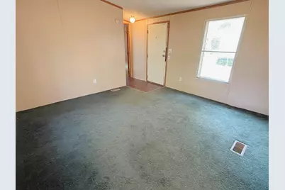29 Mri Drive, Skowhegan, ME 04976 - Photo 8