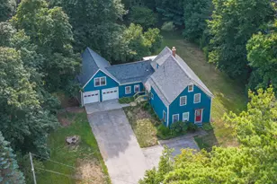 170 Mountain St, Camden, ME 04843 - Photo 2