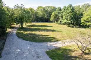 28 Curtis Rd, Freeport, ME 04032 - Photo 1