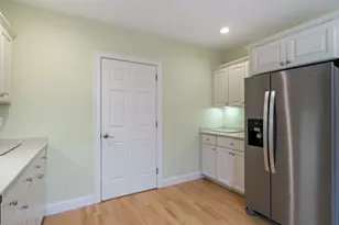 100 Shepard's Cove Rd, Kittery, ME 03904 - Photo 14