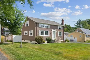 56 Four Winds Rd, Portland, ME 04102 - Photo 2