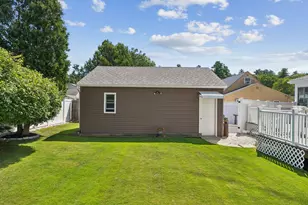 56 Four Winds Rd, Portland, ME 04102 - Photo 10