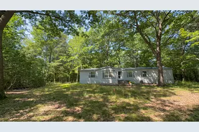 32 Faiths Way, Fairfield, ME 04937 - Photo 2