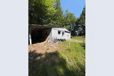 32 Faiths Way, Fairfield, ME 04937 - Photo 4