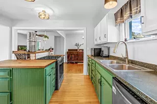 93 Fern St, Bangor, ME 04401 - Photo 8