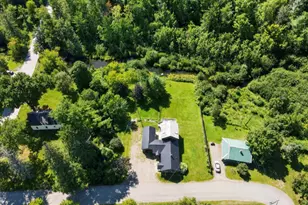 31 Hancock St, Dover Foxcroft, ME 04426 - Photo 4