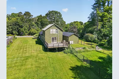 31 Hancock Street, Dover Foxcroft, ME 04426 - Photo 2