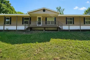 57 Lower St, Turner, ME 04282 - Photo 2