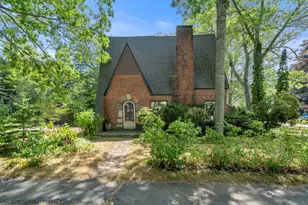 17 Belmont St, Brunswick, ME 04011 - Photo 1
