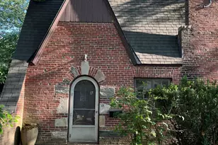 17 Belmont St, Brunswick, ME 04011 - Photo 2