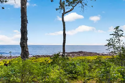 42 Thaxter Lane, Kittery, ME 03905 - Photo 2