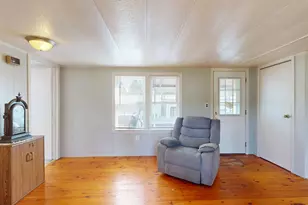 22 Frank St, Waterboro, ME 04061 - Photo 6