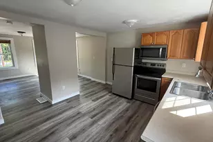 56 Eastern Ave, North Berwick, ME 03906 - Photo 6