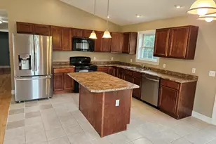 221 Partridge Ln, Hermon, ME 04401 - Photo 6