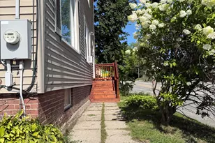 815 Lisbon St, Lewiston, ME 04240 - Photo 8