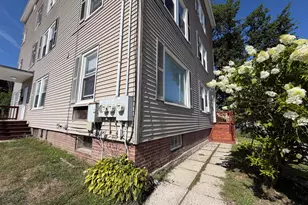 815 Lisbon St, Lewiston, ME 04240 - Photo 10