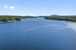 1051 N Main St, Winterport, ME 04496 - Photo 14