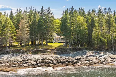 142 E Point Road, Swans Island, ME 04685 - Photo 2