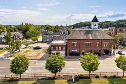 158 Court Street, Auburn, ME 04210 - Photo 1