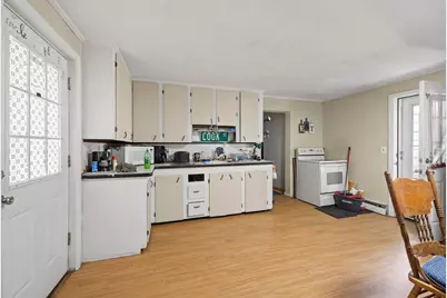 163 Broad Street, Auburn, ME 04210 - Photo 12