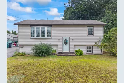 8 Debbie Avenue, Biddeford, ME 04005 - Photo 2