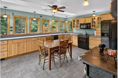 35 Porter Street, Searsport, ME 04974 - Photo 2