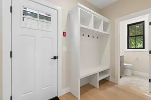 27 Preble St, South Portland, ME 04106 - Photo 24