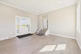 476 Washburn St, Caribou, ME 04736 - Photo 6