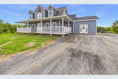476 Washburn Street, Caribou, ME 04736 - Photo 2