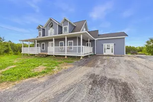 476 Washburn St, Caribou, ME 04736 - Photo 2
