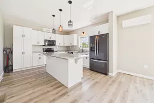 476 Washburn St, Caribou, ME 04736 - Photo 12