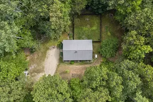 42 Cleve Tripp Rd, Poland, ME 04274 - Photo 4