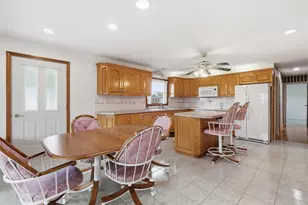 110 Cleveland Ave, Van Buren, ME 04785 - Photo 16