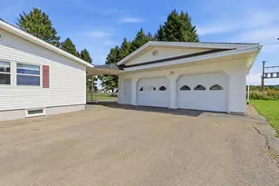 110 Cleveland Ave, Van Buren, ME 04785 - Photo 58