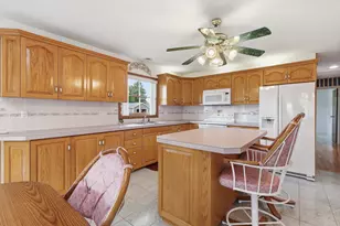 110 Cleveland Ave, Van Buren, ME 04785 - Photo 12
