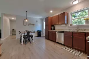 4 River View, Oxford, ME 04270 - Photo 8