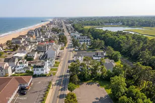 162 E Grand Ave, Old Orchard Beach, ME 04064 - Photo 4