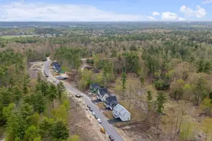 37 Lochwood Dr, Gorham, ME 04038 - Photo 6