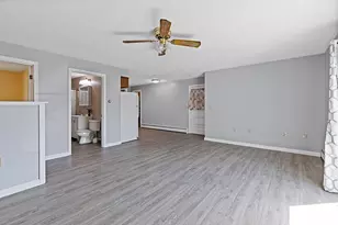 303 N Main St, Pittsfield, ME 04967 - Photo 26