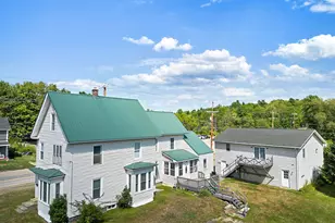303 N Main St, Pittsfield, ME 04967 - Photo 1