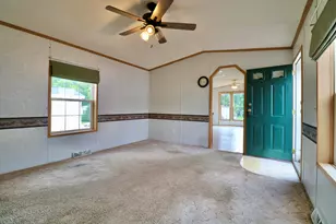 499 Augusta Rd, Winslow, ME 04901 - Photo 16