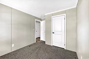 15 Stevens St, Sanford, ME 04073 - Photo 36