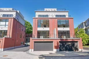 55 Carleton St, Portland, ME 04102 - Photo 60